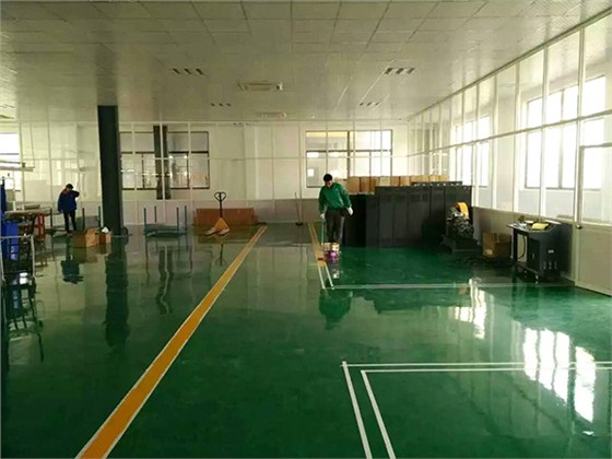 南潯電梯客戶艷綠平涂型環(huán)氧地坪 南潯電梯客戶艷綠平涂型環(huán)氧地坪